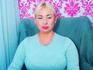 Chaturbate Live Sex Cam of luxuriaaa