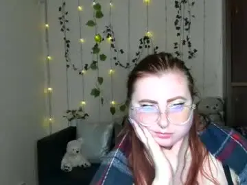 Chaturbate Free Porn Cam of alicia_side_red