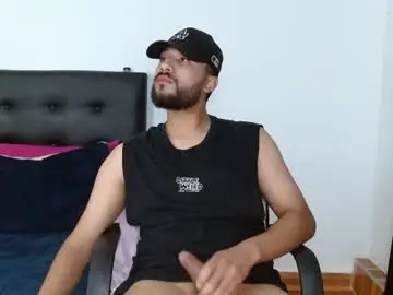 Chaturbate Sex Chat of michael_0814