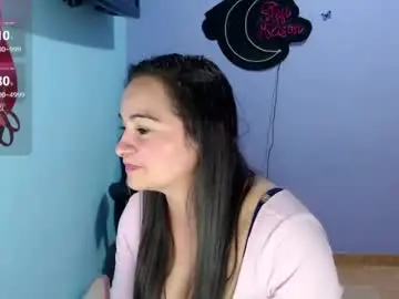 Chaturbate Live Sex Cam of kyra_sol