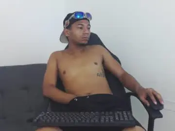 Chaturbate Sex Chat of masters_latins