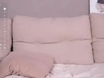 Chaturbate Live Sex Cam of belle_phine