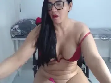 Chaturbate Free Porn Cam of jenifersexy69