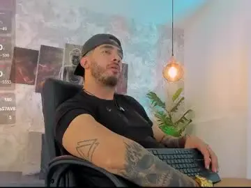 Chaturbate Live Sex Cam of nate_franco