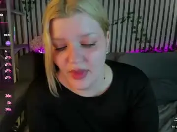 Chaturbate Live Sex Cam of polly__mayer