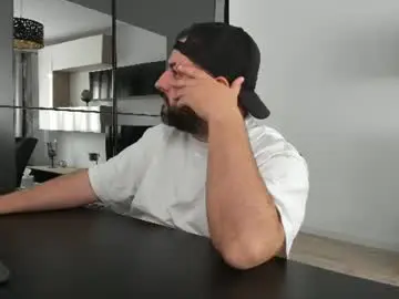 Chaturbate Free Live Porn of dravenpeak