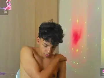 Chaturbate Sex Chat of maxfrost1