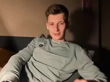 Chaturbate Best live sex cam show of kevin_hornyyy