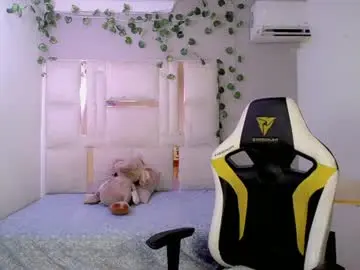 Chaturbate Best live sex cam show of larry_craft