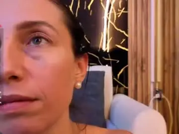 Chaturbate Private Sex Chat of starlight_mature11_aws