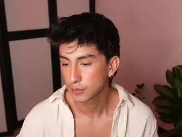 Chaturbate Watch Live Sex Cams of sweettaaron