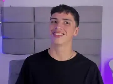 Chaturbate Live Sex Cam of joshclaarktt