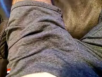 Chaturbate Nude Webcam of wettributeguy2