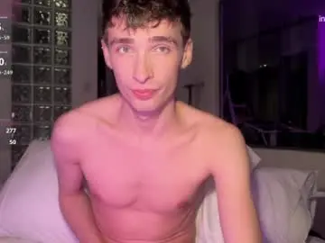Chaturbate Live Sex Cam of face_cum_shooter
