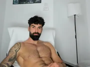 Chaturbate Watch Live Sex Cams of cuteeboy
