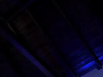 Chaturbate Live Sex Cam of tony_petrov
