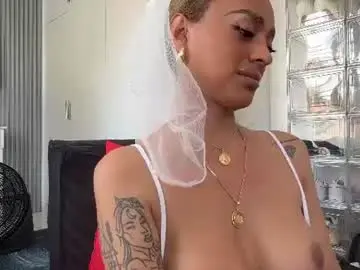 Chaturbate Best live sex cam show of xmonstrouscockivy