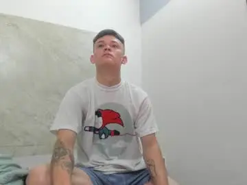 Chaturbate Best live sex cam show of robinlion91