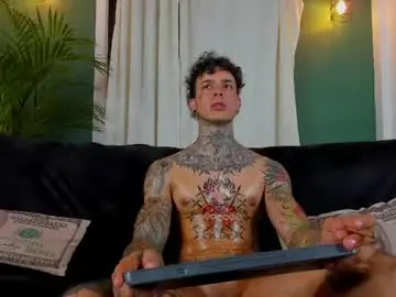 Chaturbate Adult Video Chat of aron_ford