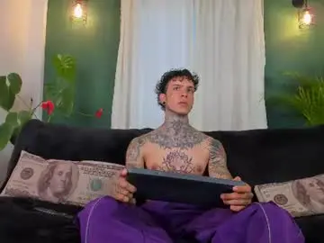 Chaturbate Best Webcam of aron_ford