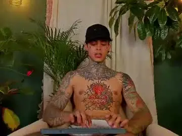 Chaturbate Live Porn of aron_ford