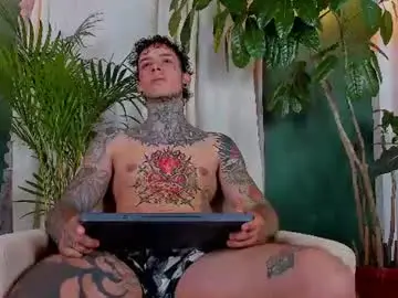 Chaturbate Sex Chat of aron_ford
