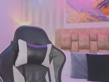 Chaturbate Live Sex Cam of lilith_pink__