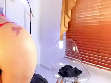 Chaturbate Adult Video Chat of lucy_milf_68