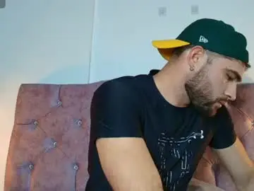 Chaturbate Live Sex Cam of stevecarterr
