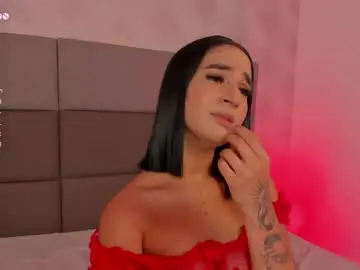 Chaturbate Sex Cam of emily_luve