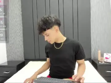 Chaturbate Free Porn Cam of ander_ashford