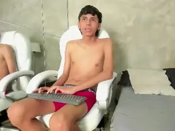 Chaturbate Best live sex cam show of brady_tyson