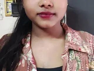 Dscgirls Adult Webcam of Naughtyriya