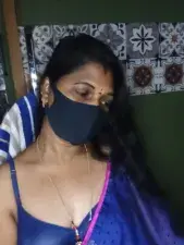 Dscgirls Free Porn Cam of indianhothyd