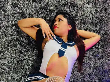 Imlive Adult Webcam of Chloe_Lombardi