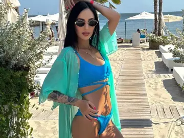Imlive Watch Live Sex Cams of CandyJeane