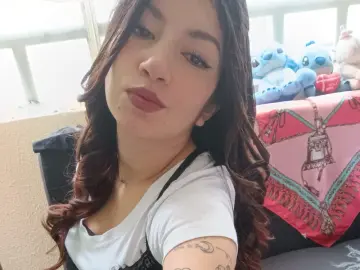 Imlive Live Porn of ScarlethSgHoot
