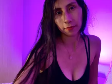 Imlive Nude Webcam of MoonLipson871