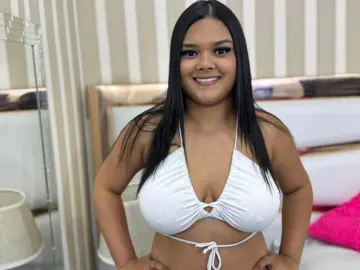 Imlive Free Live Porn of EmilyRocket1