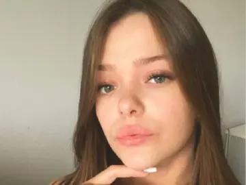 Imlive Watch Live Sex Cams of Anutka