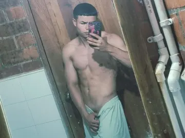 Imlive Private Sex Chat of alexander_Cr