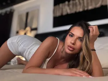 Livejasmin Live Porn of ValerieNicolle