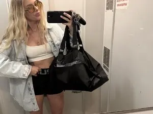 Myfreecams Live Sex of Library_Girl