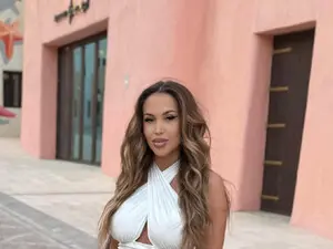 Myfreecams Watch Live Sex Cams of SmokingHot