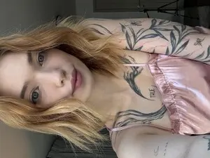 Myfreecams Adult Webcam of LinaaVelle