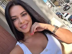 Myfreecams Nude Webcam of AllY1990