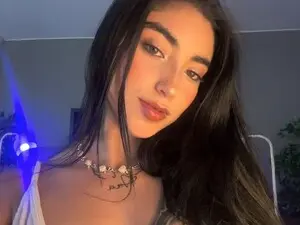 Myfreecams Adult Video Chat of Emma_Lirys