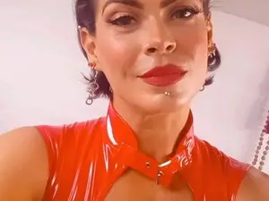 Myfreecams Watch Live Sex Cams of VeronnaInk