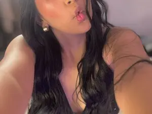 Myfreecams Live Sex Cam of Lunarose_1