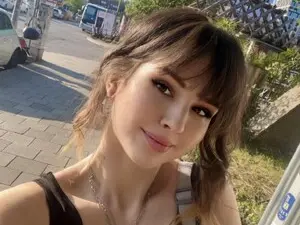 Myfreecams Live Sex Cam of Daisy_Lowe
